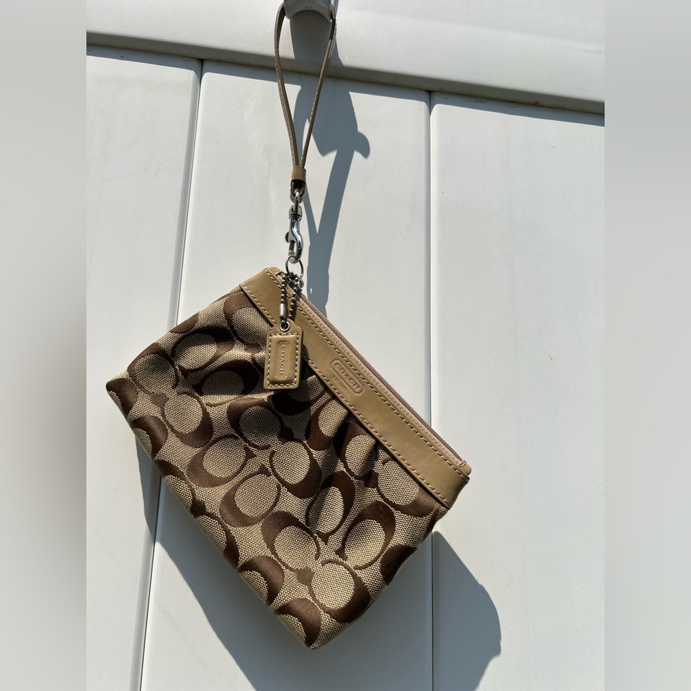 Coach Wristlet Tan And Brown 4 1/2 X 6 1/2 Zipper Closure, “C” Logo